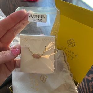 NWT Kendra Scott Elisa Rose Necklace
